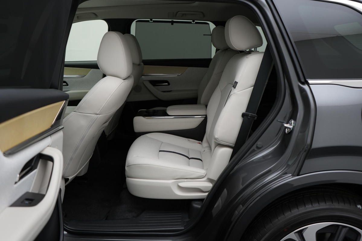 Mazda CX-80
