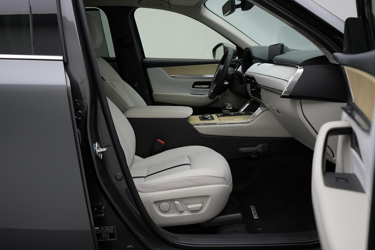 Mazda CX-80
