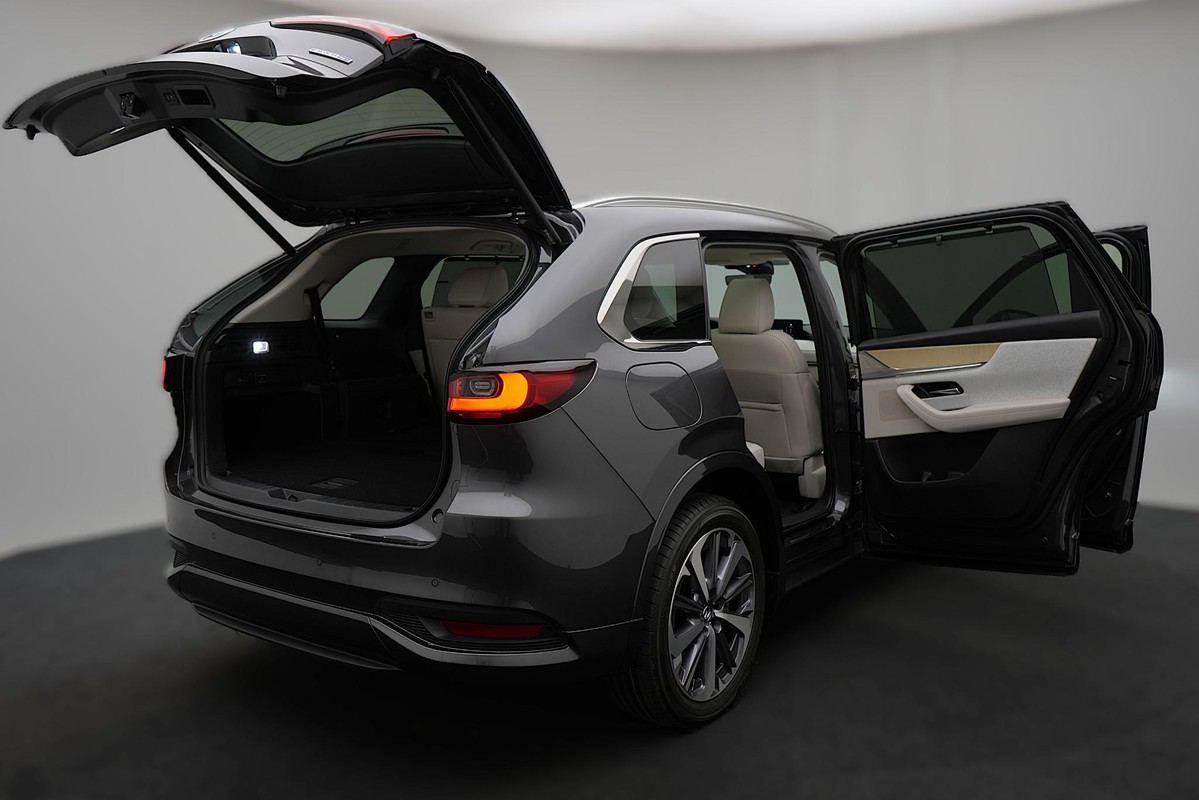 Mazda CX-80