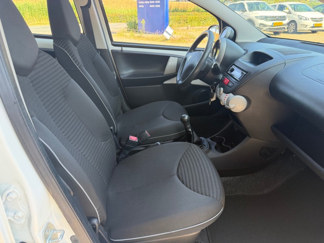 Peugeot 107