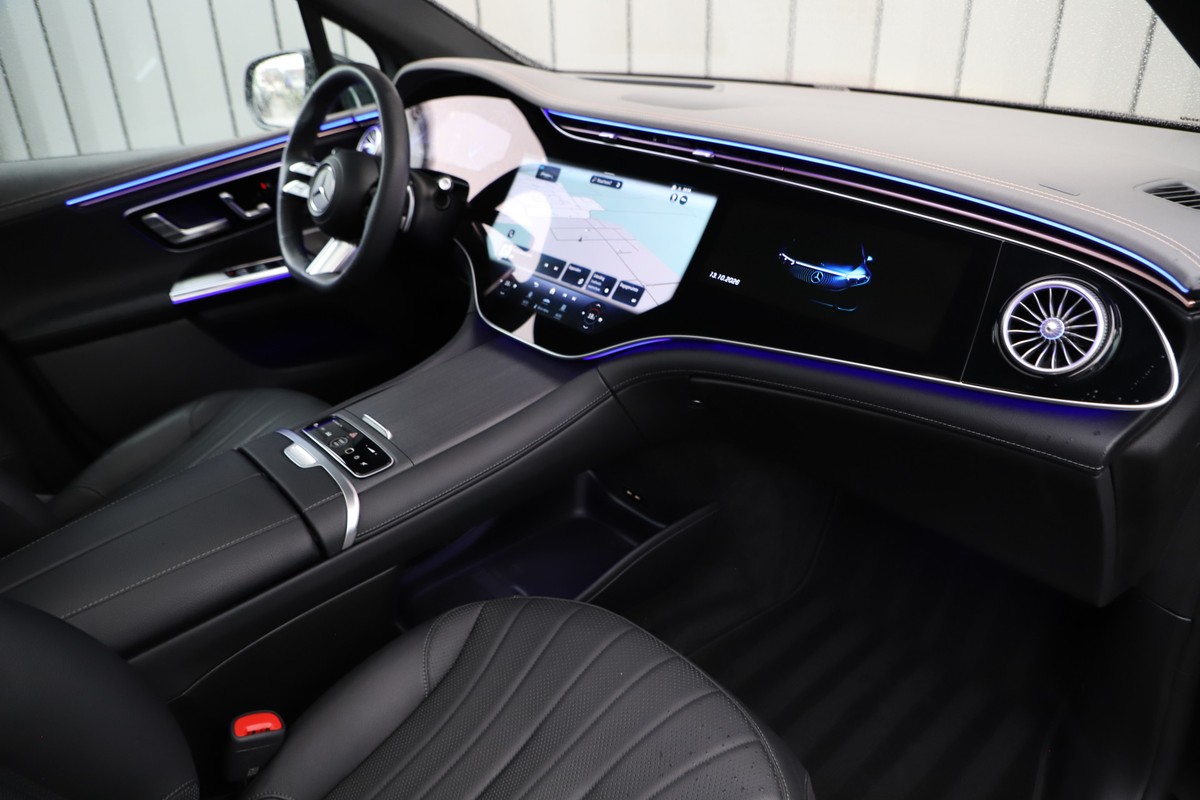 Mercedes-Benz EQE