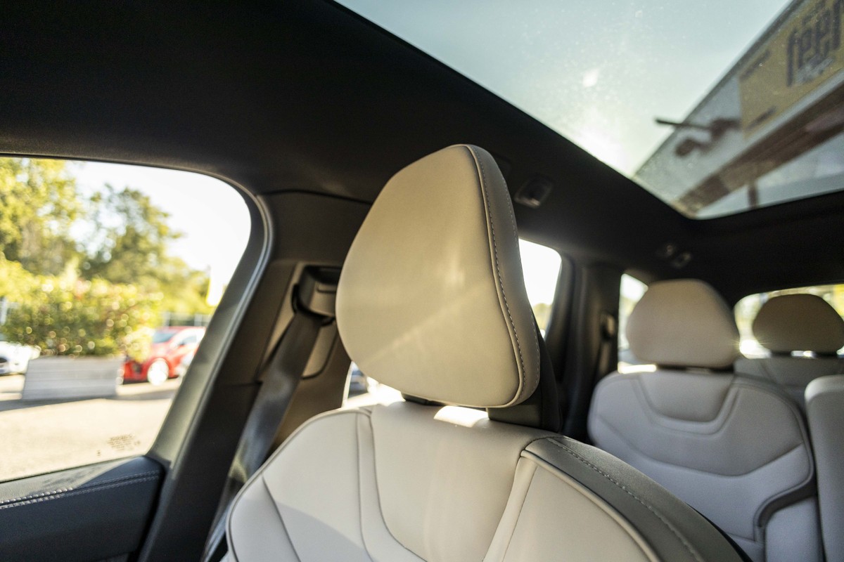 Volvo EX90