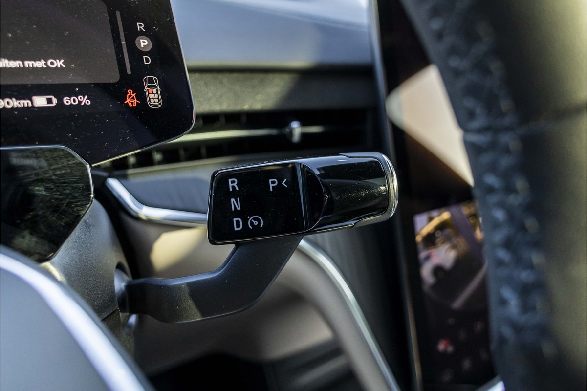 Volvo EX90
