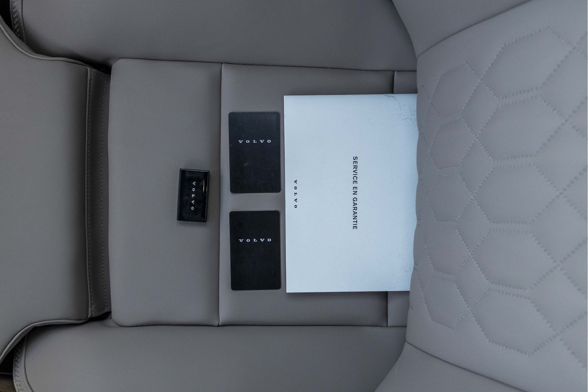 Volvo EX90