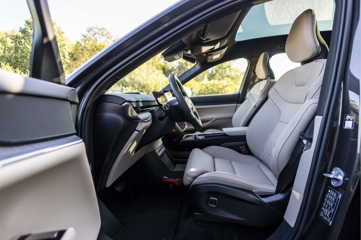 Volvo EX90