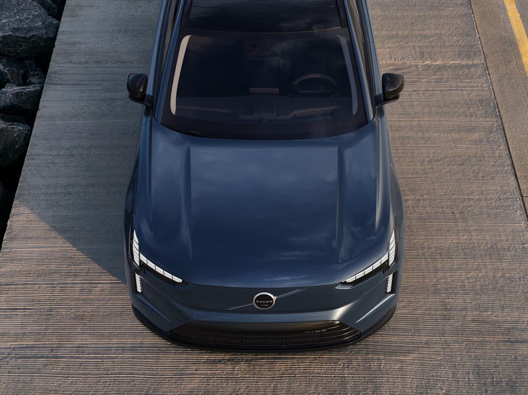 Volvo EX90
