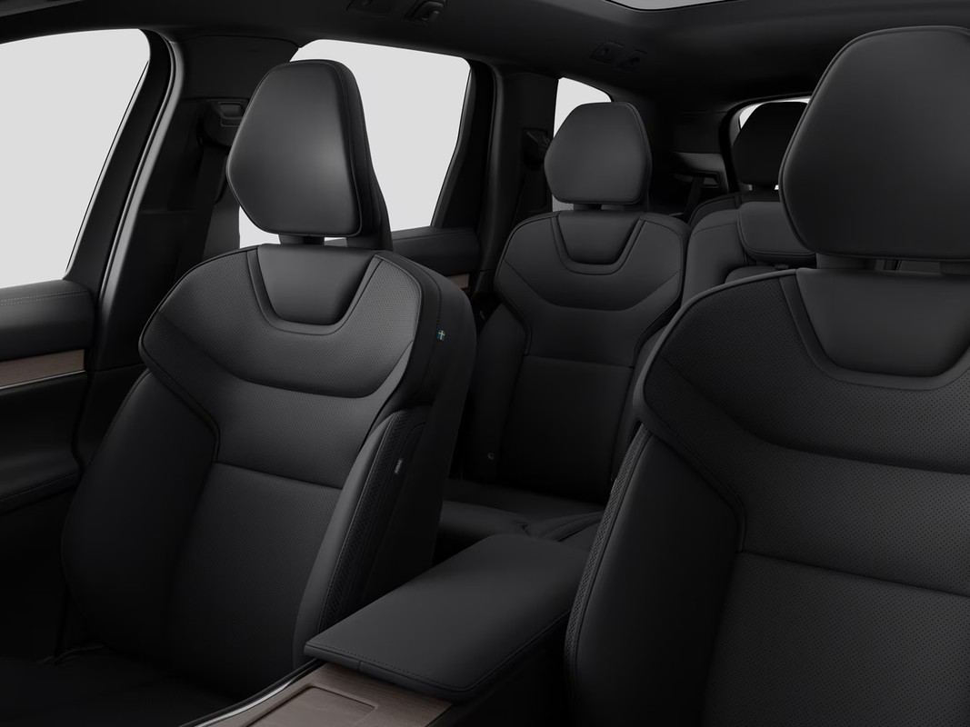 Volvo EX90