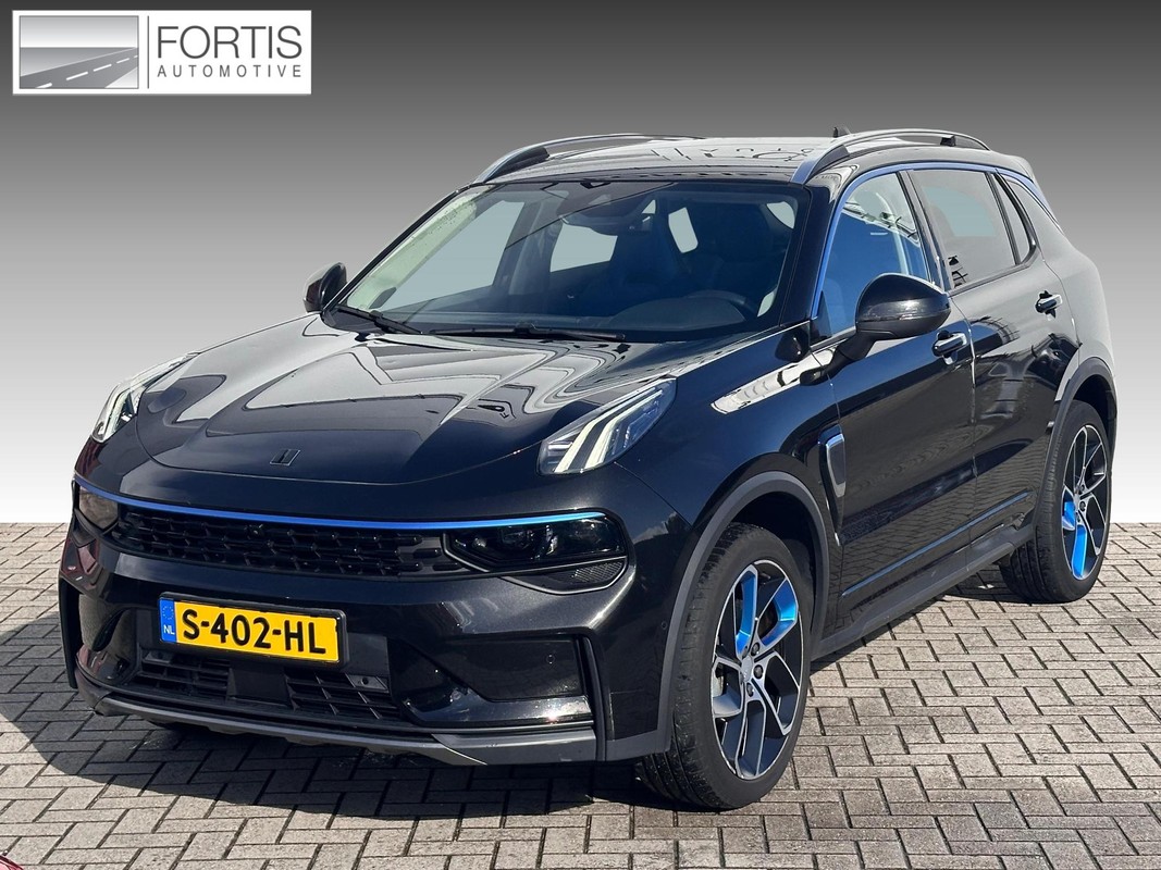 Lynk & Co 01