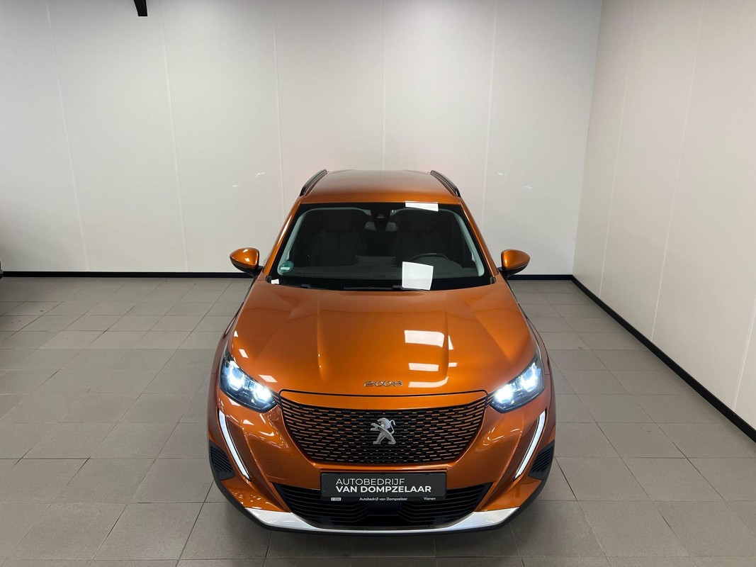 Peugeot e-2008