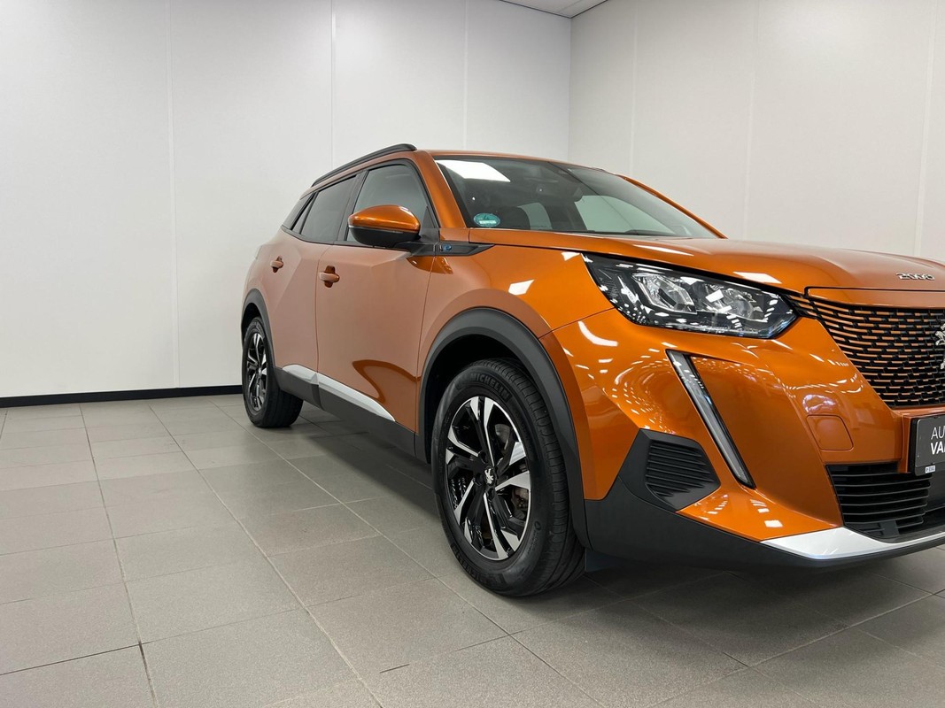 Peugeot e-2008