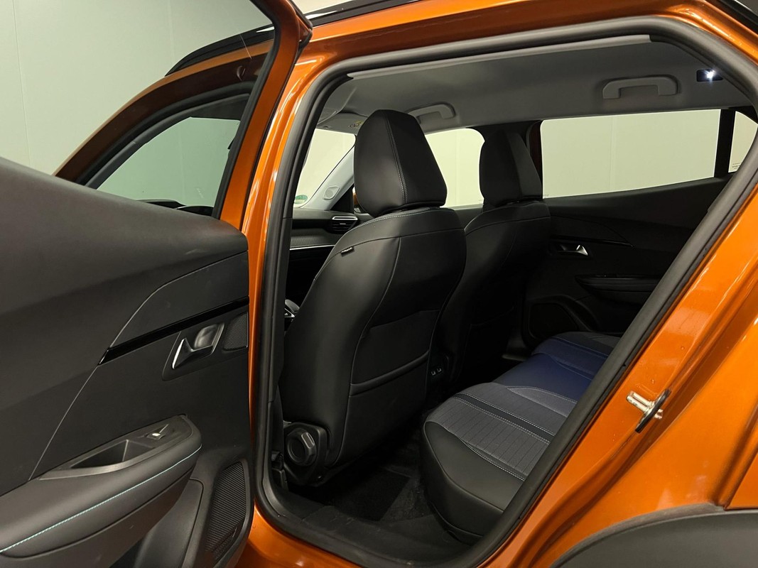 Peugeot e-2008