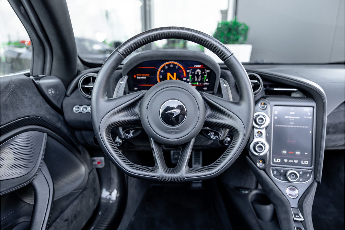 McLaren 720S