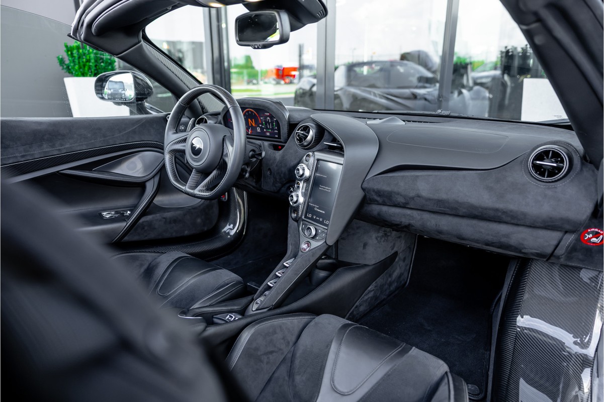 McLaren 720S