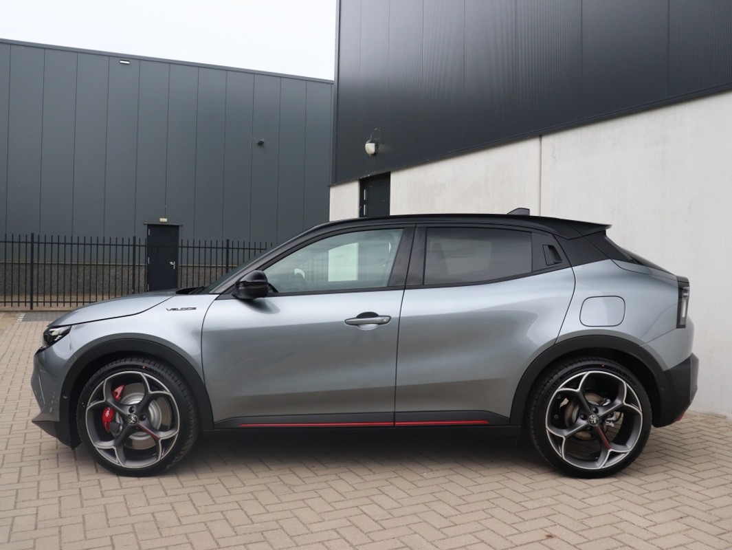 Alfa Romeo Junior