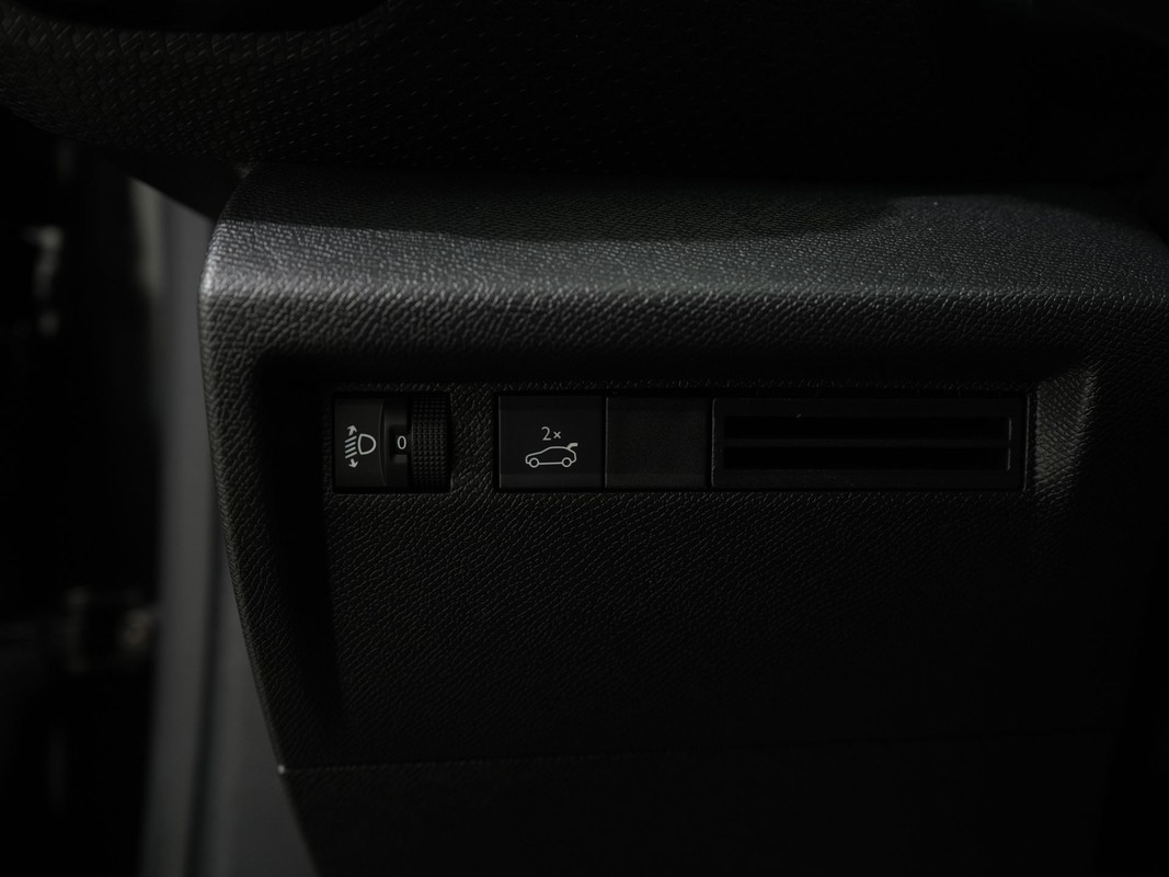Citroën C4 X