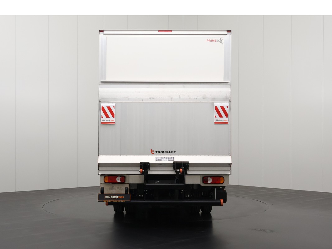 Nissan Interstar