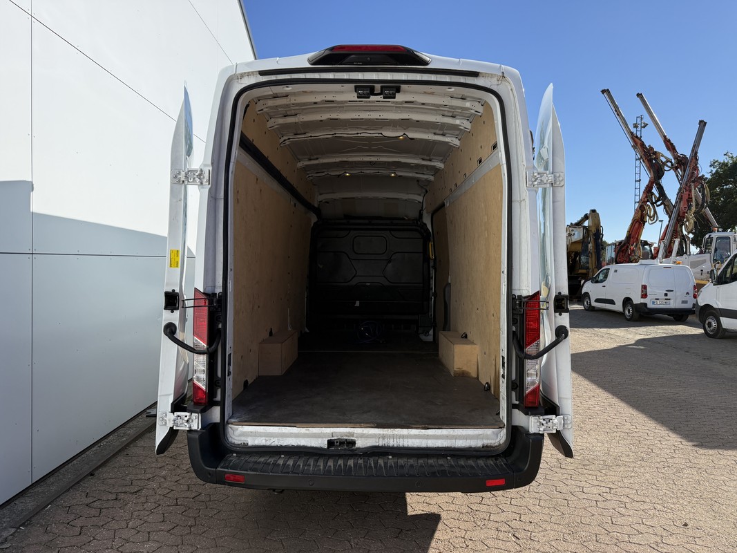 Ford E-Transit