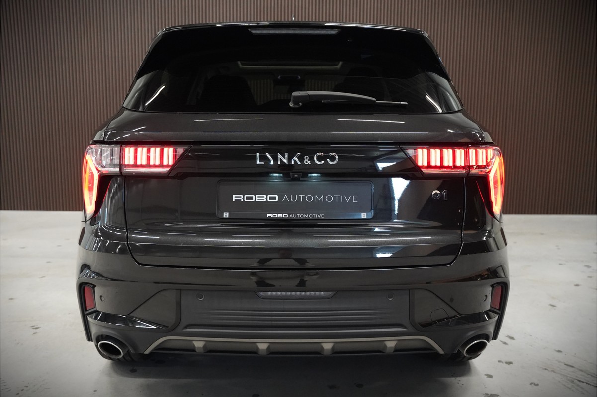 Lynk & Co 01