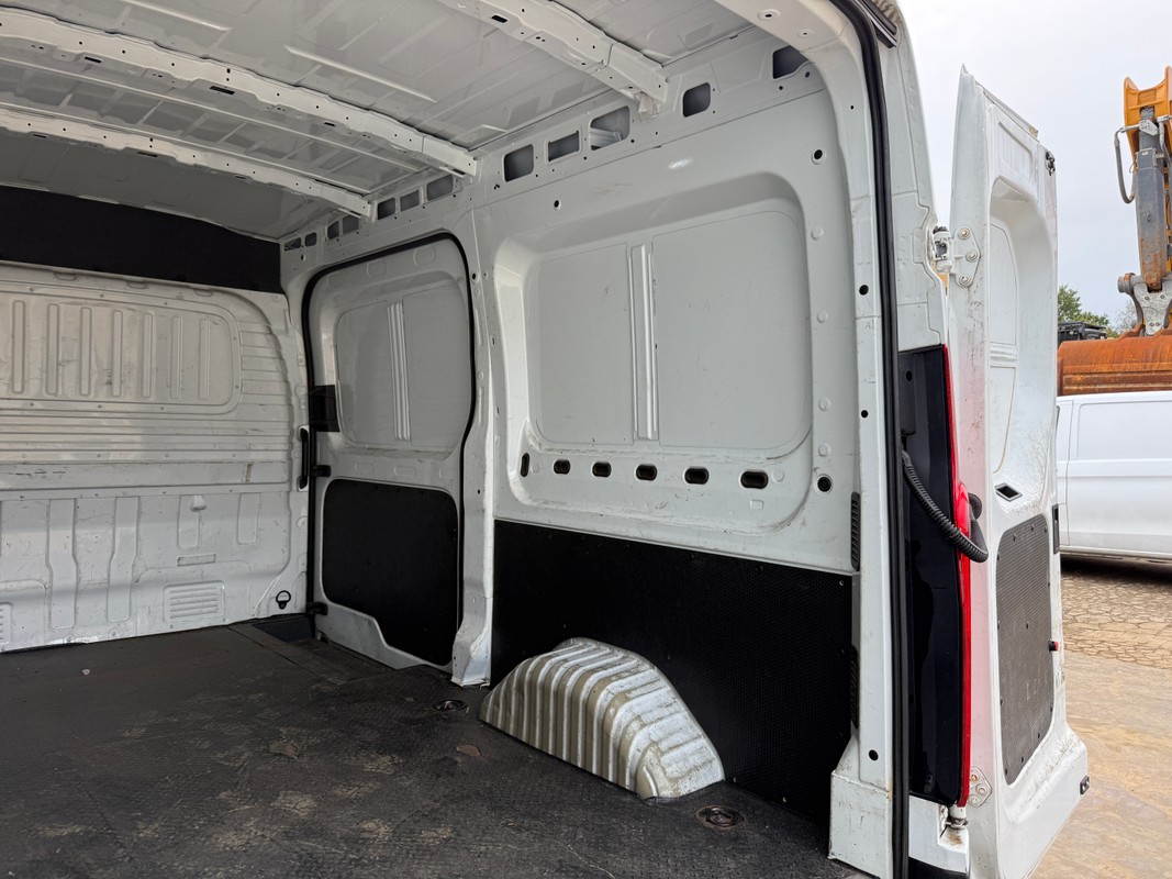 Maxus eDeliver9