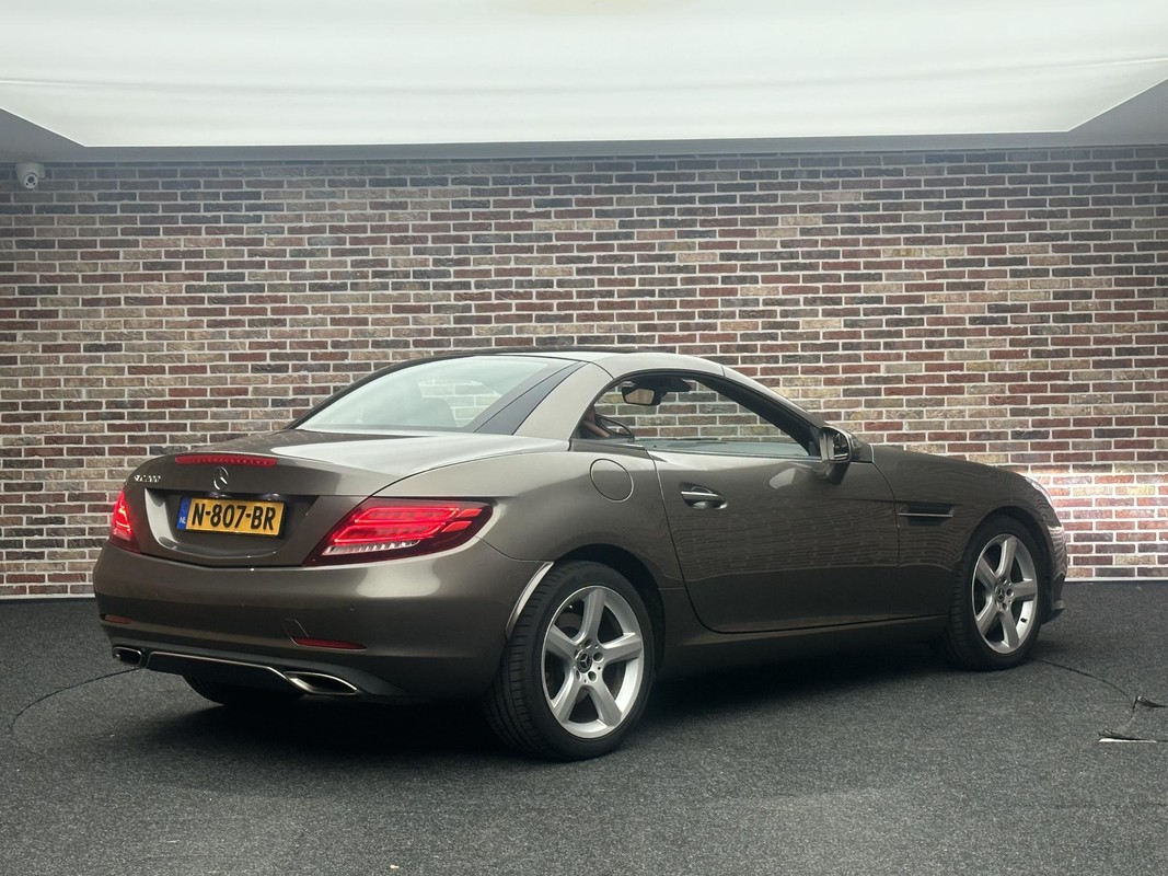 Mercedes-Benz SLC