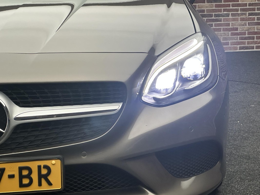 Mercedes-Benz SLC