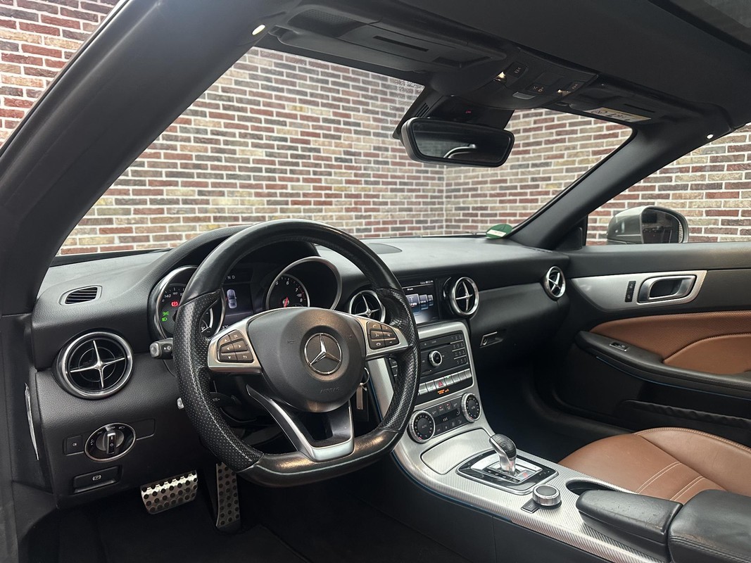Mercedes-Benz SLC