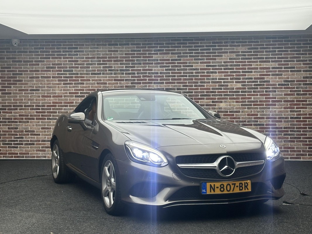 Mercedes-Benz SLC
