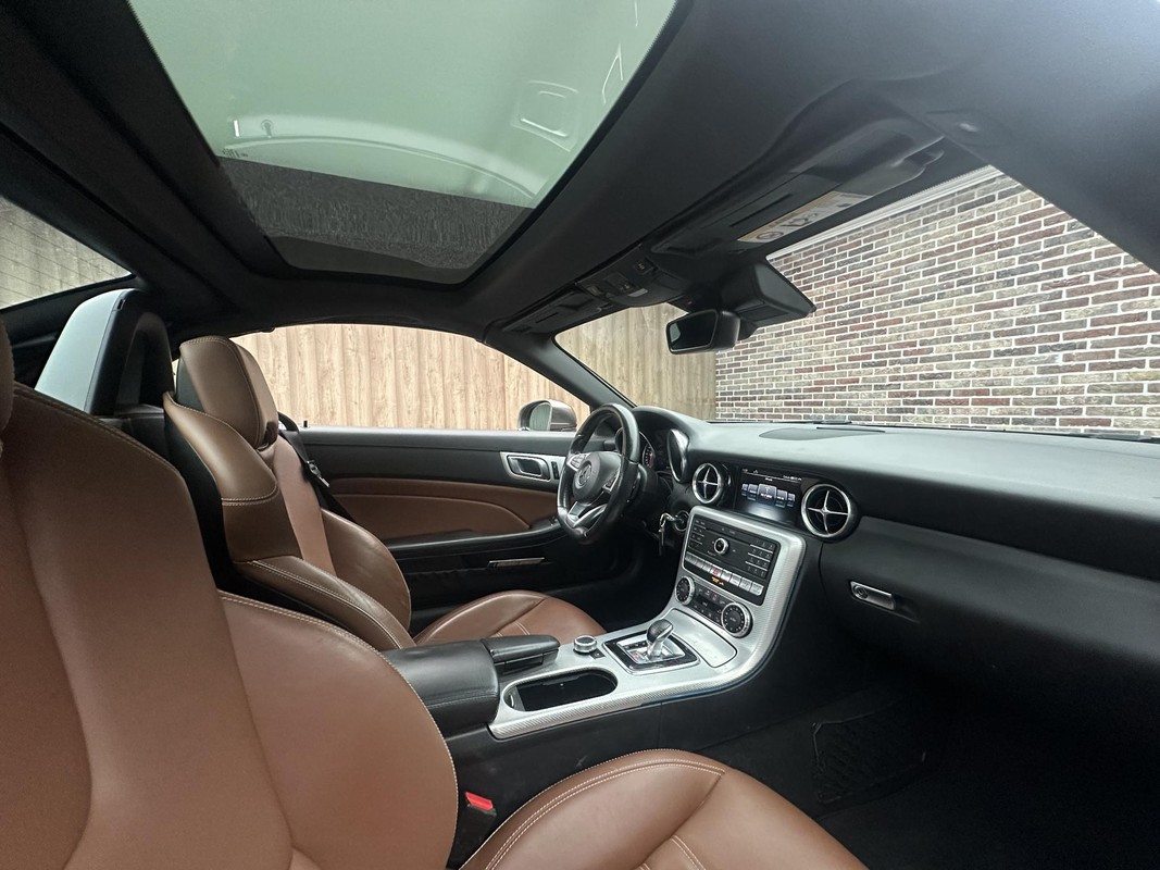 Mercedes-Benz SLC