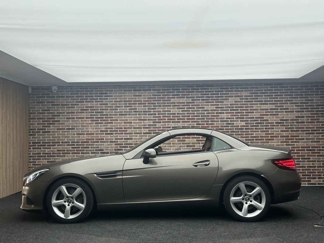 Mercedes-Benz SLC