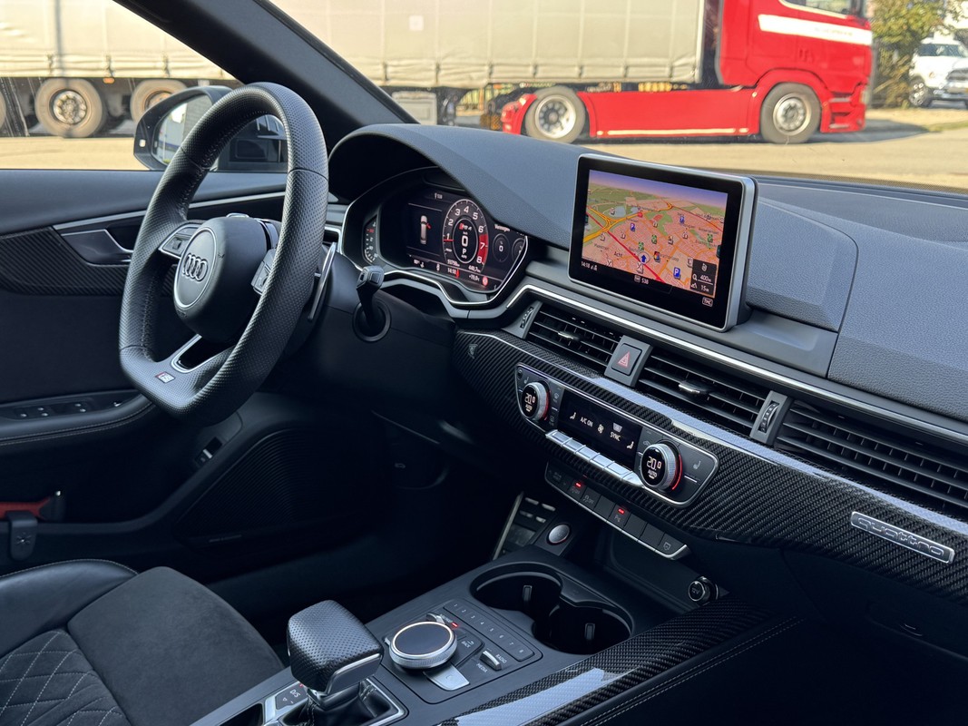 Audi RS4