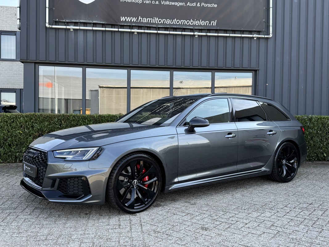 Audi RS4