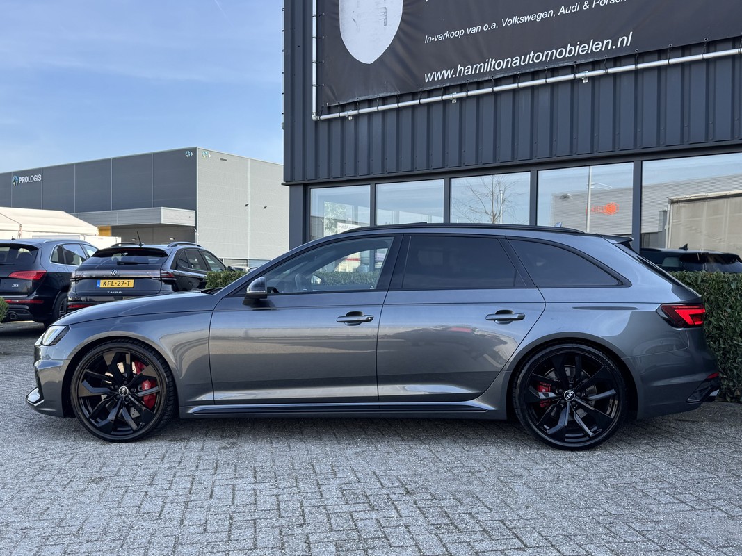 Audi RS4