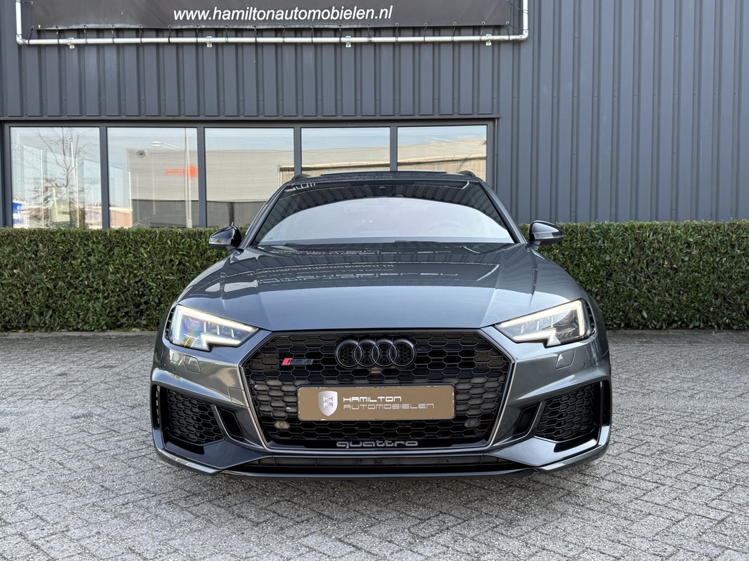 Audi RS4