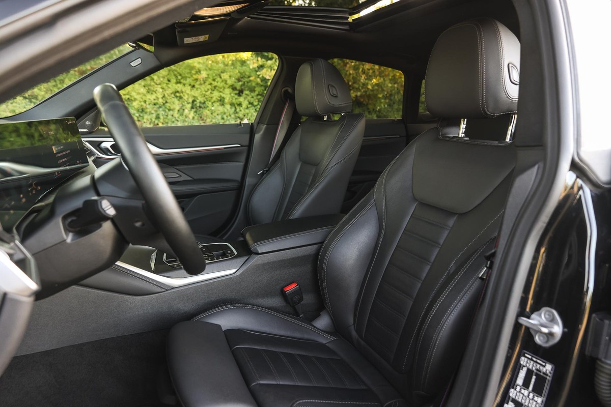 BMW i4