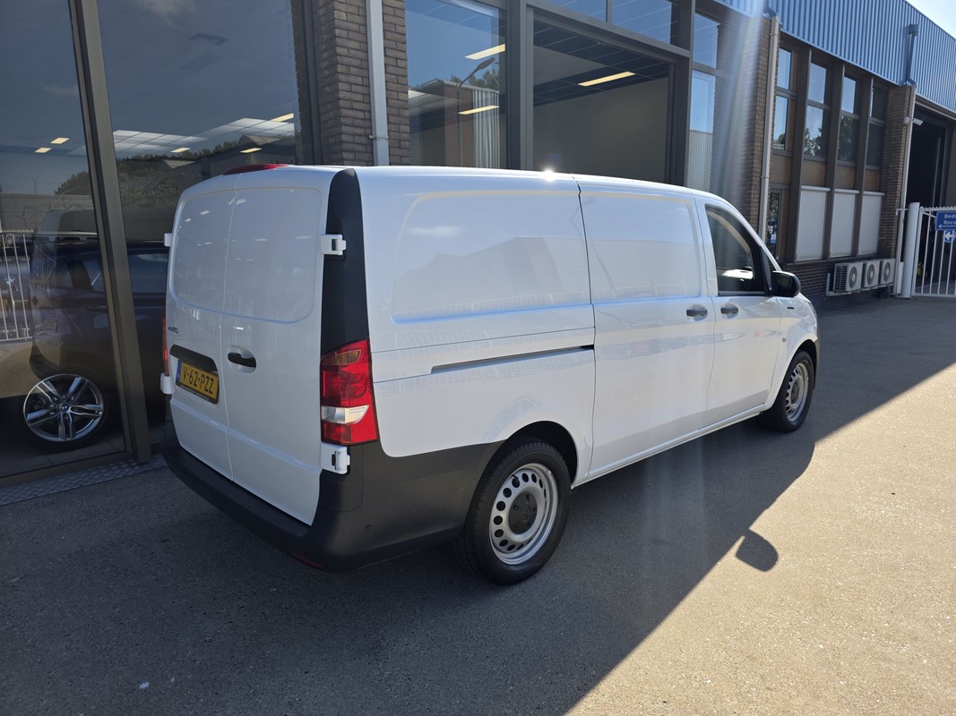 Mercedes-Benz eVito
