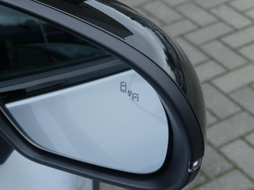 Leapmotor B03X