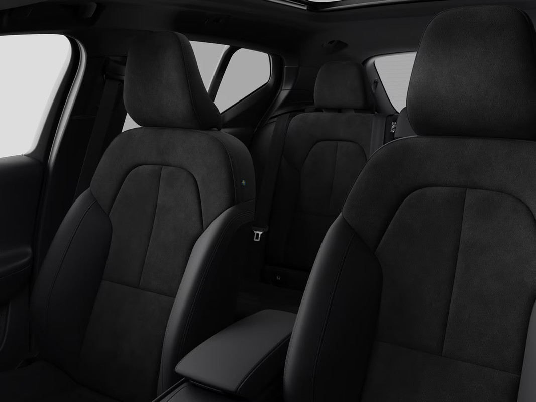 Volvo EX40