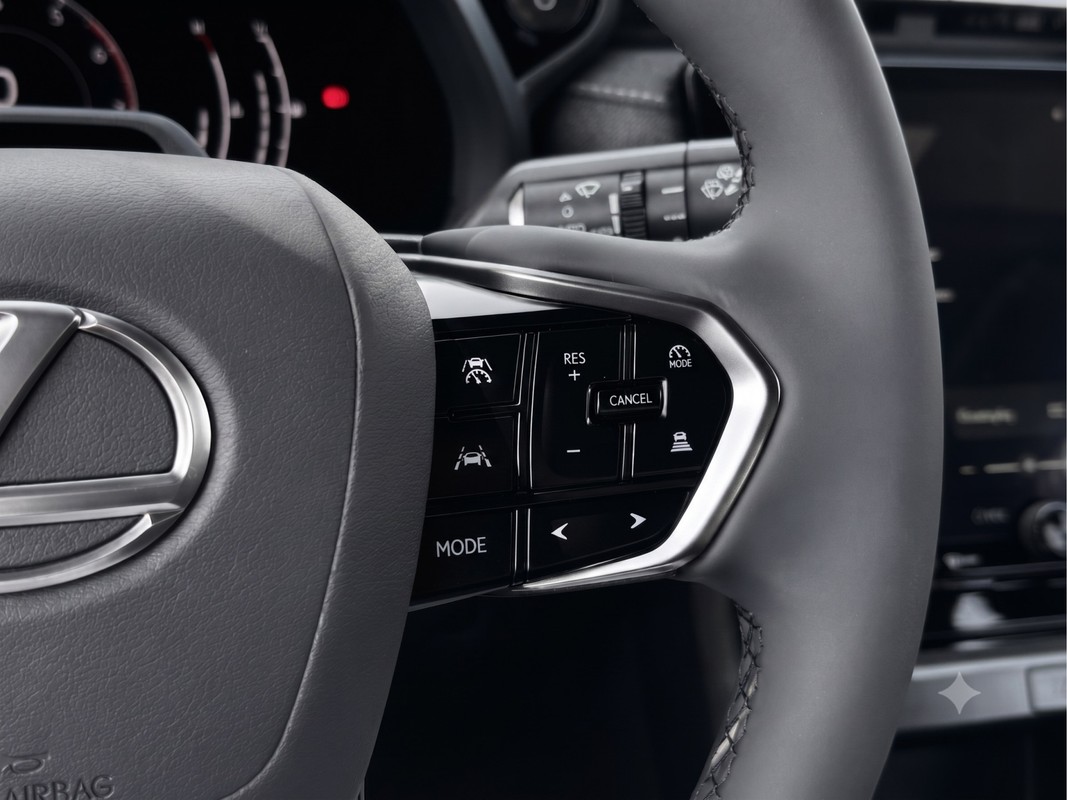 Lexus LBX
