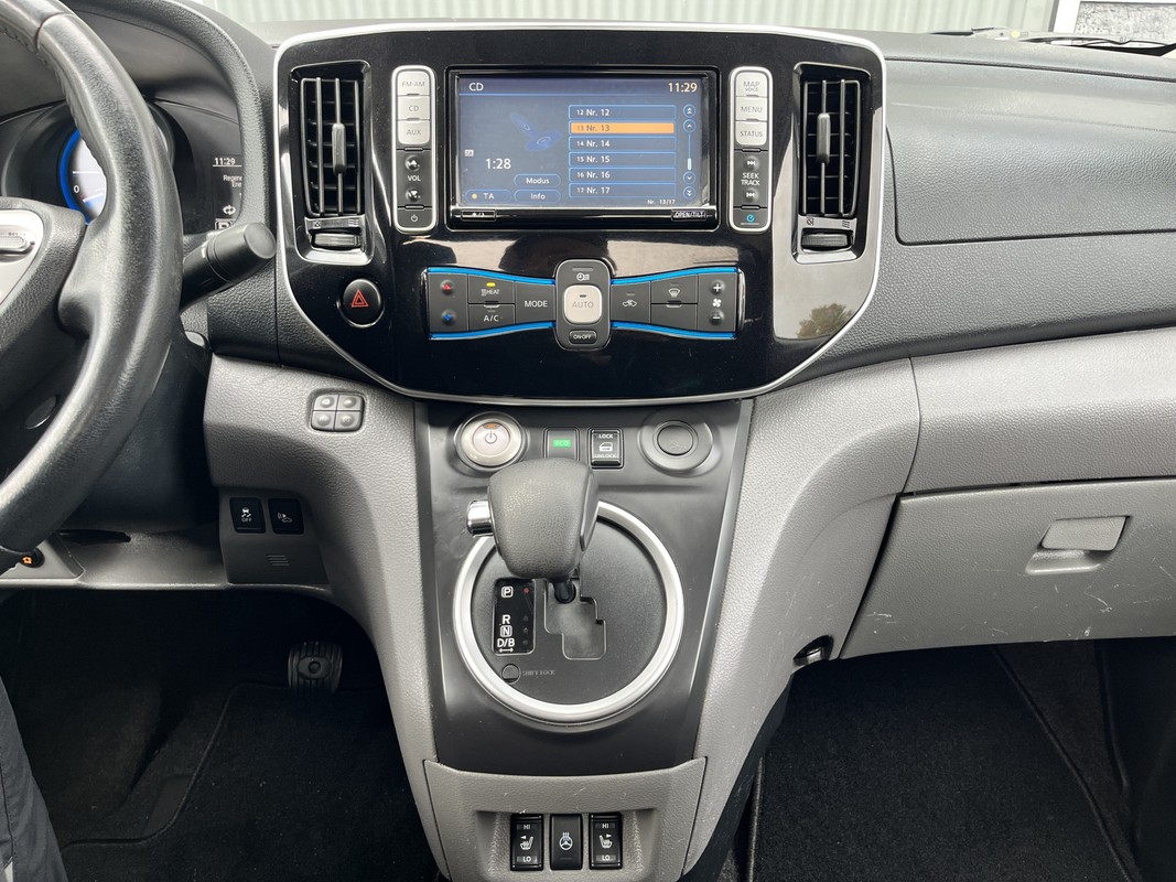 Nissan e-NV200