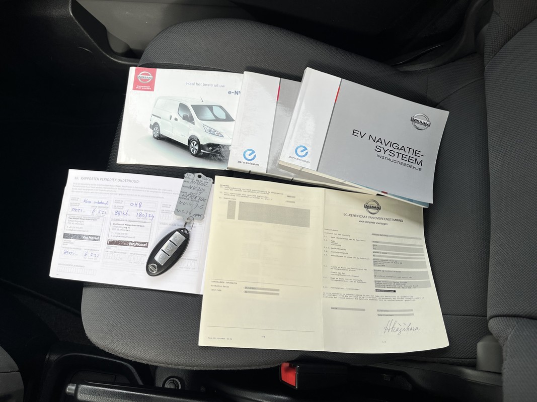 Nissan e-NV200