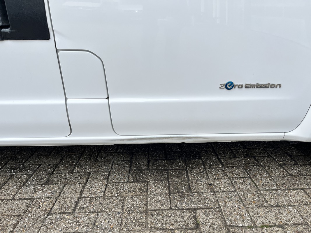 Nissan e-NV200