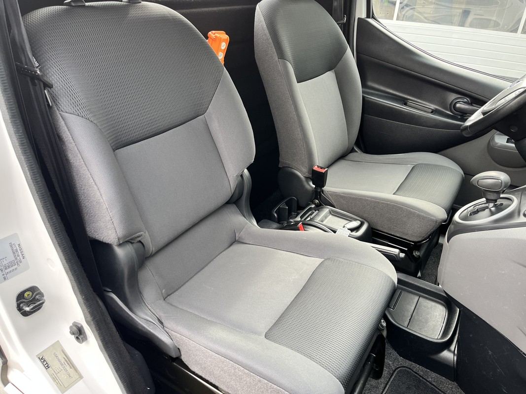 Nissan e-NV200