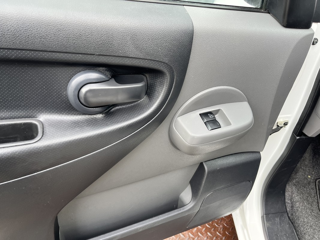 Nissan e-NV200