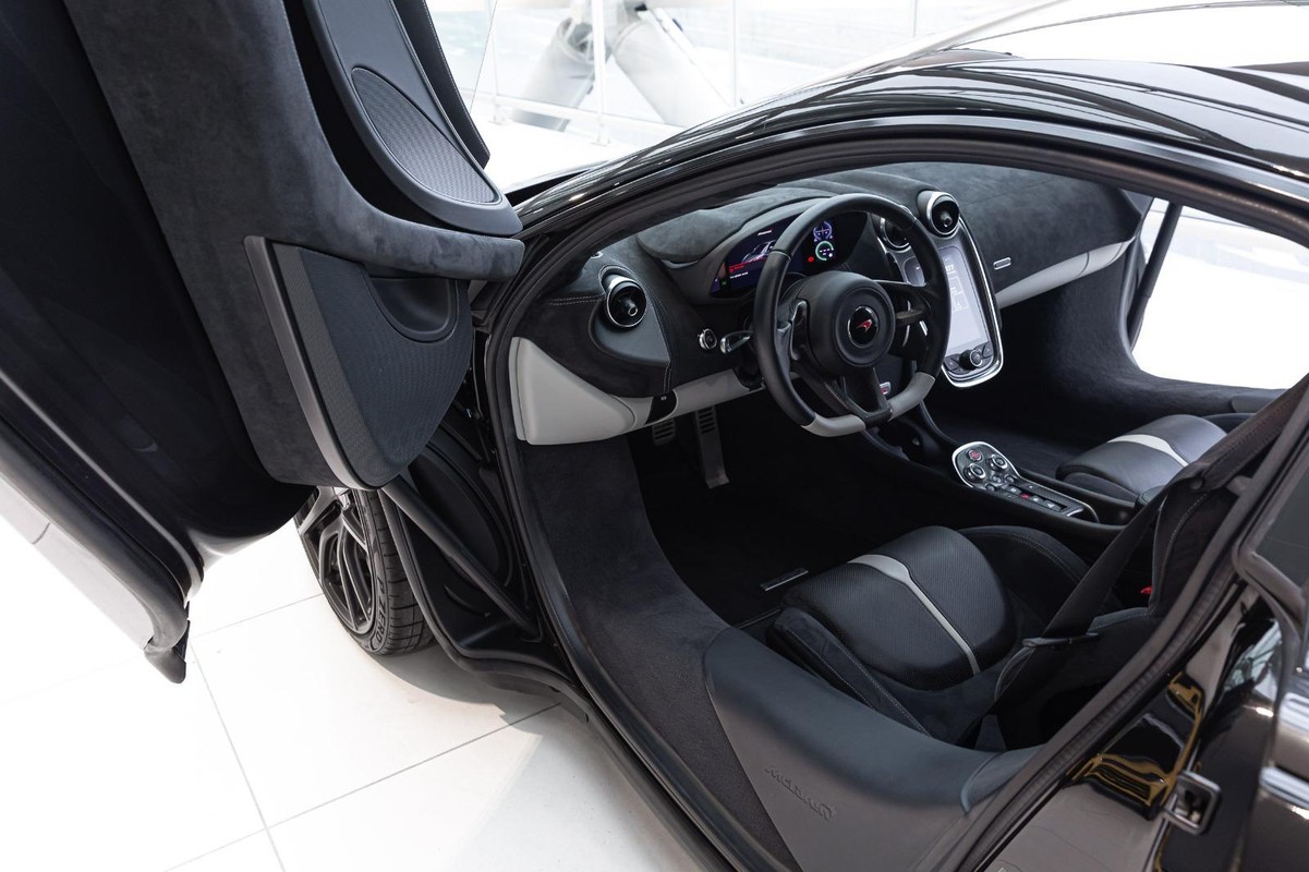 McLaren 570S