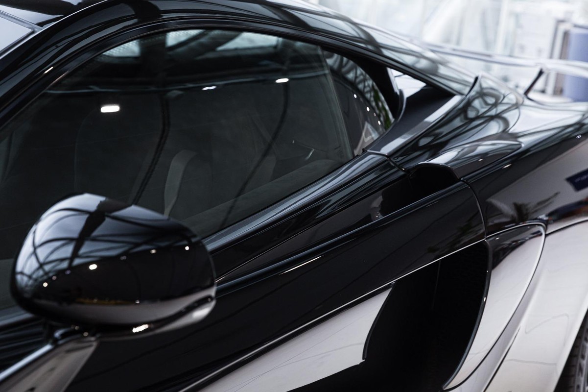 McLaren 570S