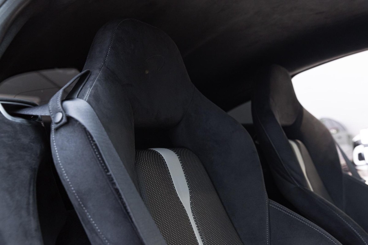 McLaren 570S