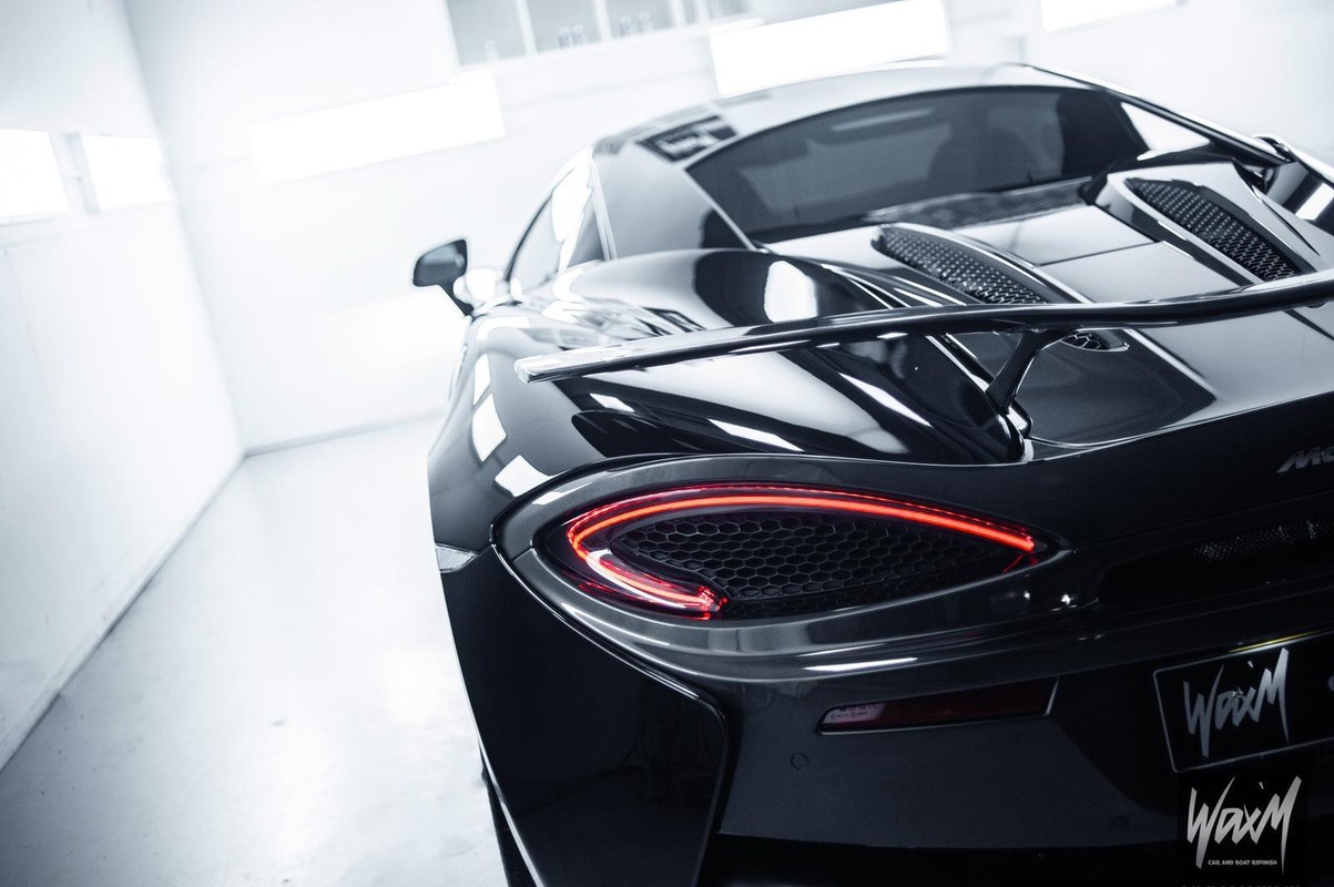 McLaren 570S