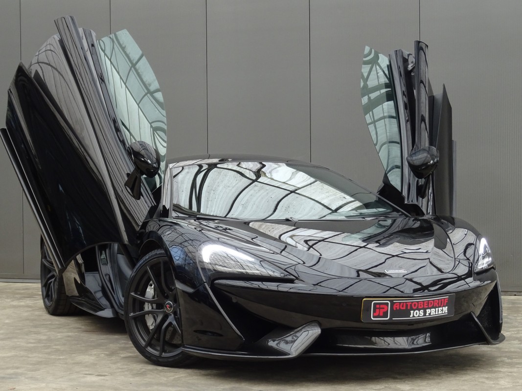 McLaren 570S