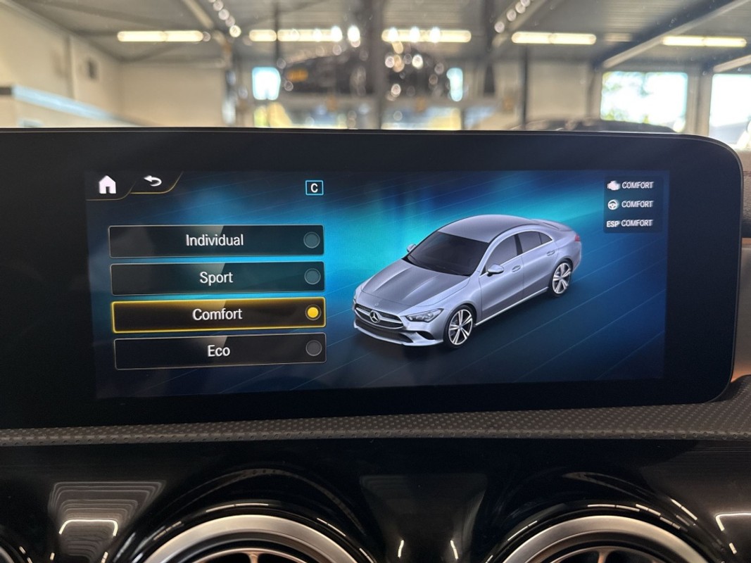Mercedes-Benz CLA