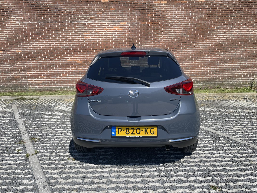 Mazda 2